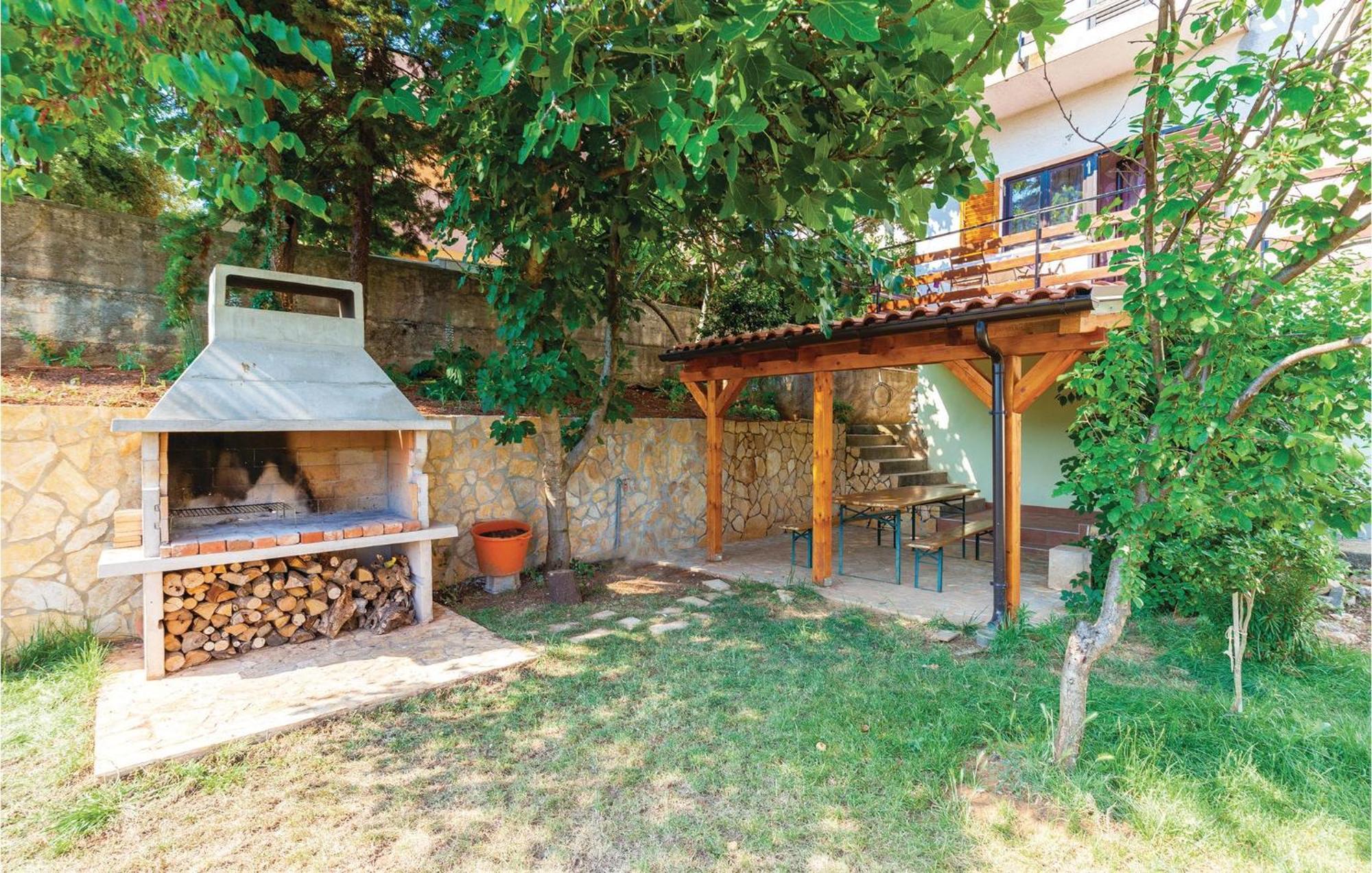 Gorgeous Apartment In Krk With Kitchen Krk Town Exteriör bild